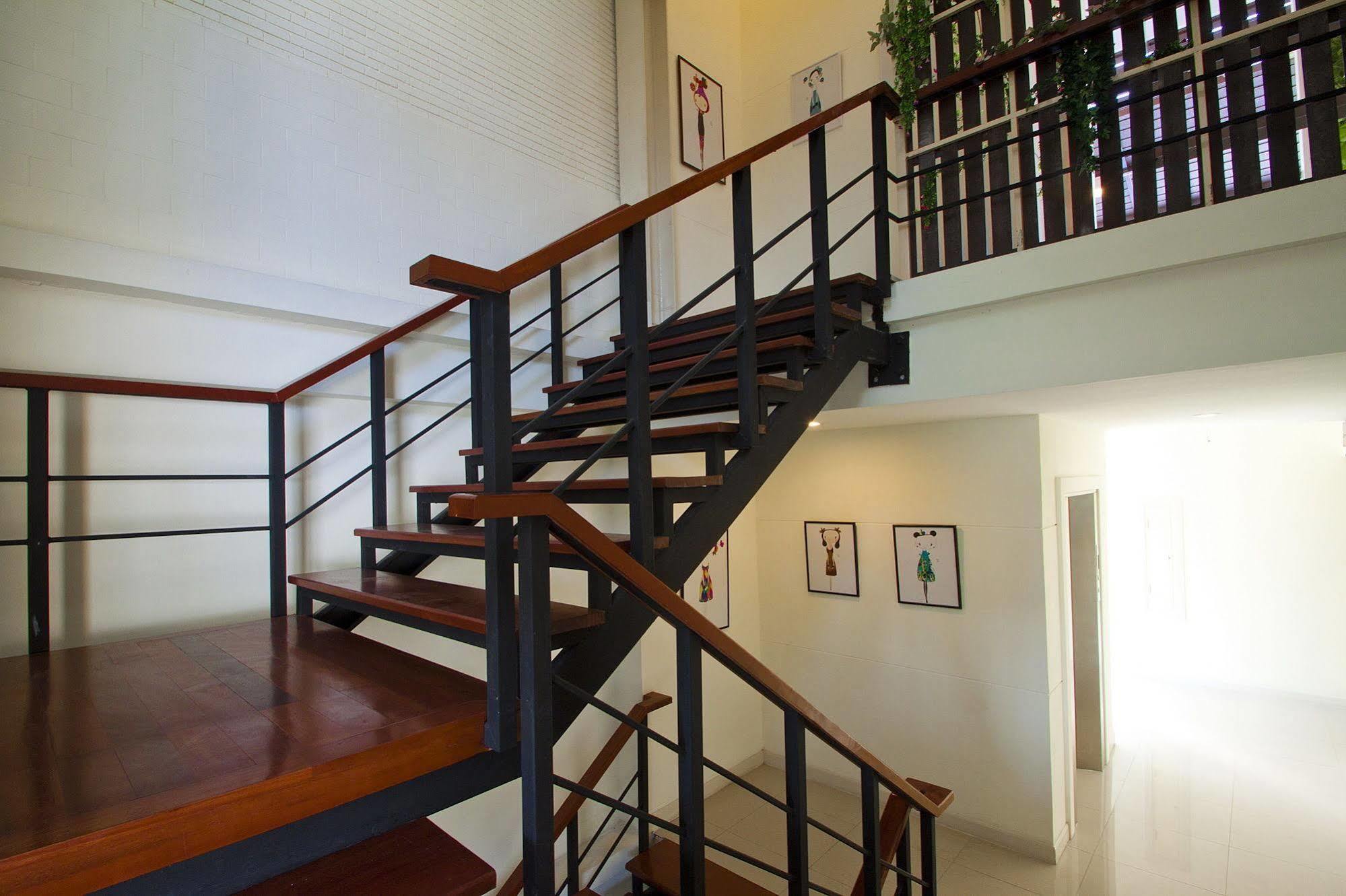 Albergue Sakul House Bangkok Exterior foto