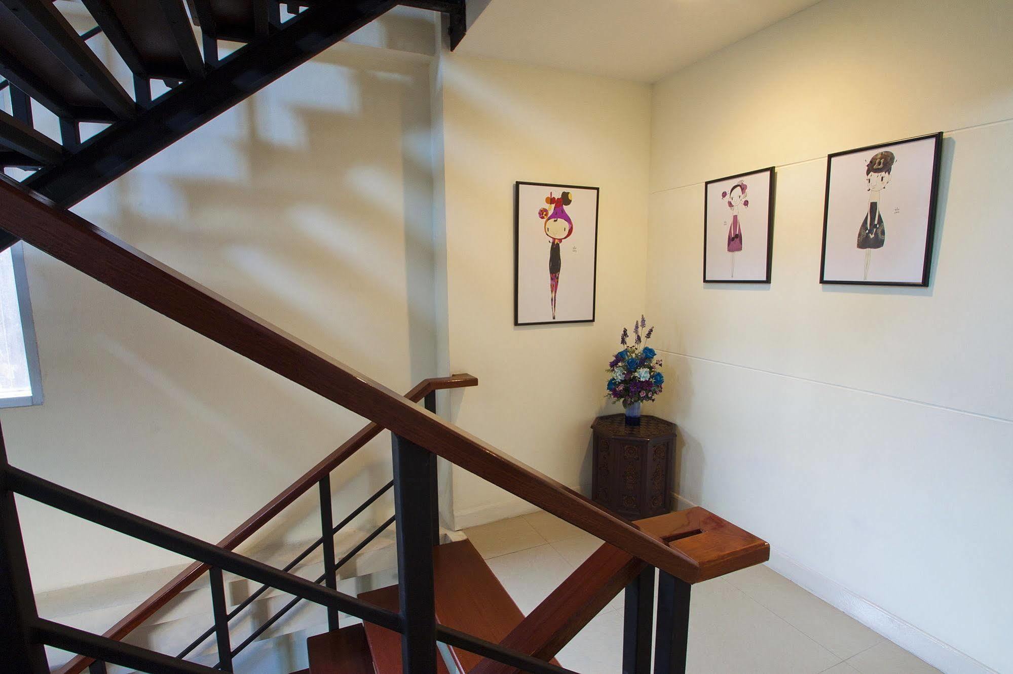Albergue Sakul House Bangkok Exterior foto