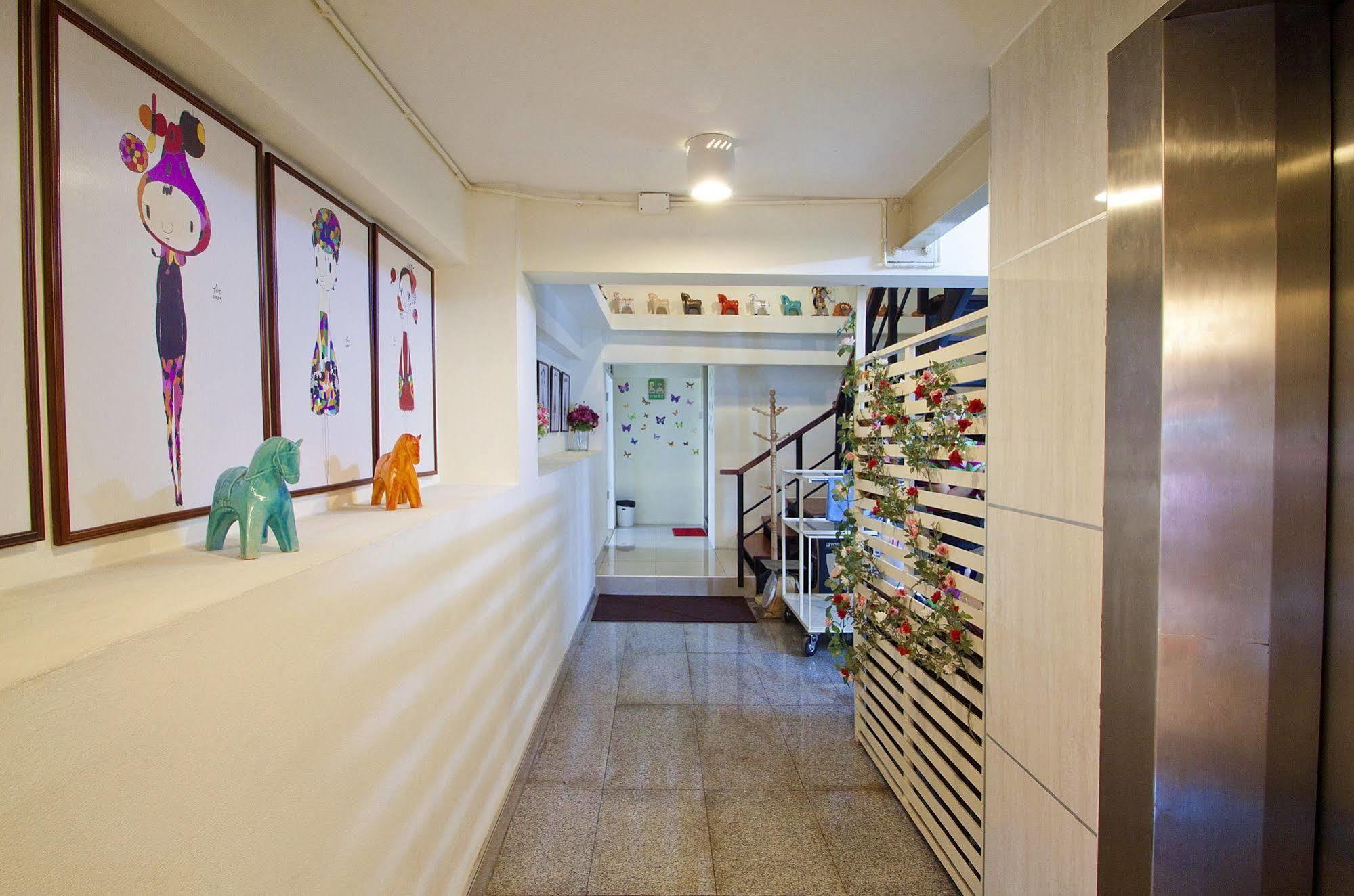 Albergue Sakul House Bangkok Exterior foto