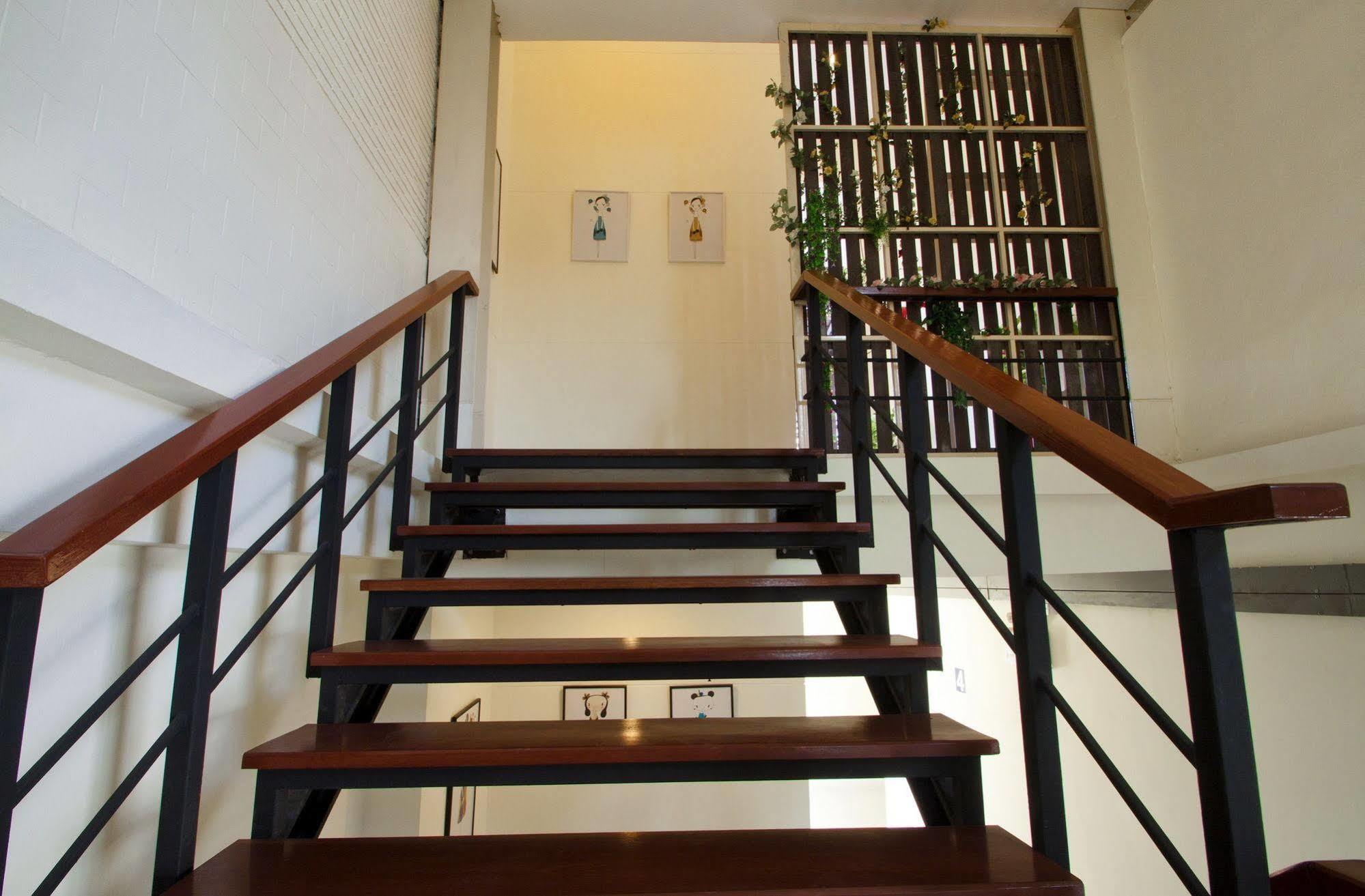 Albergue Sakul House Bangkok Exterior foto